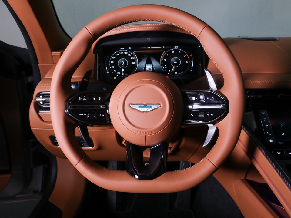 2025 Aston Martin DB12