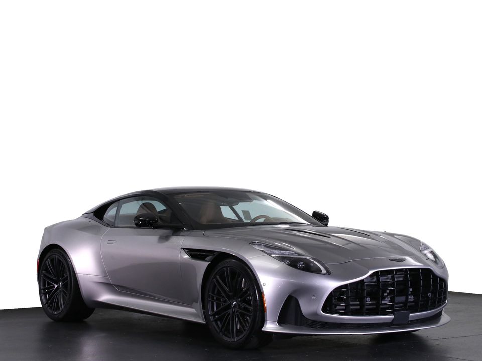 2025 Aston Martin DB12