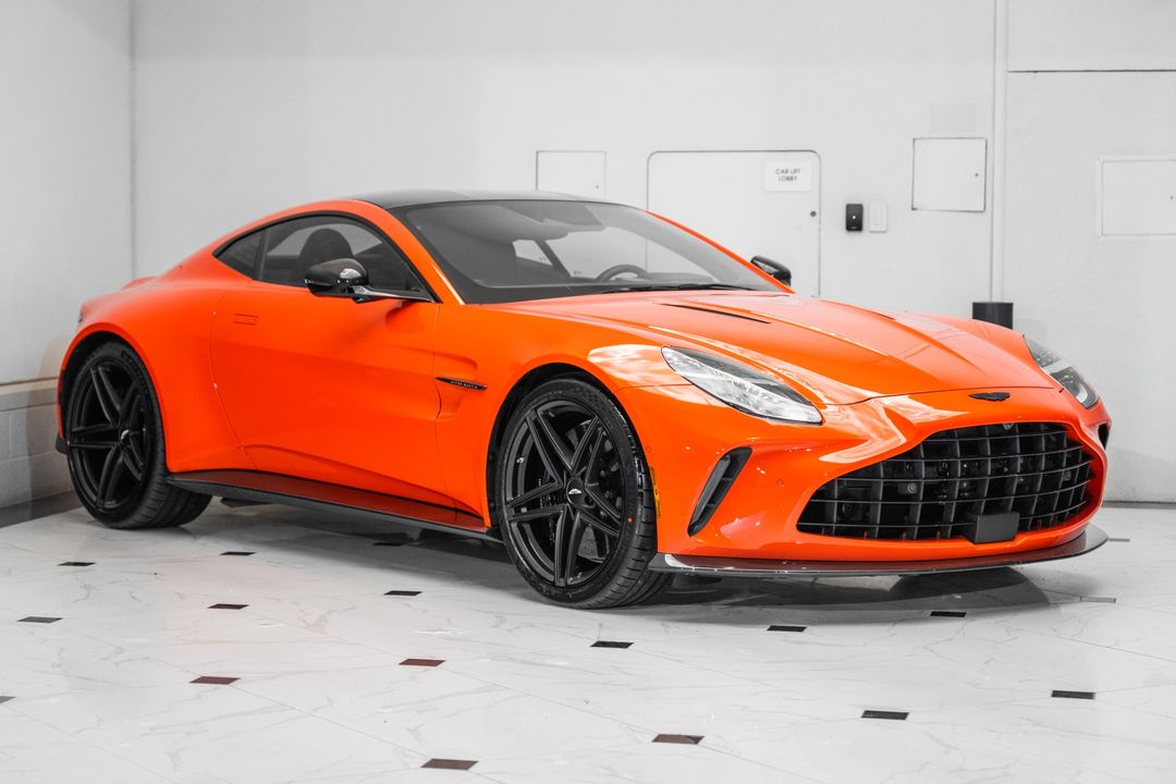 2025 Aston Martin Vantage