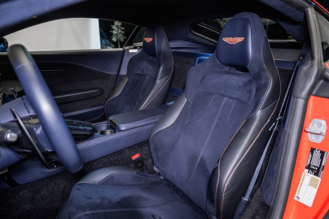 2025 Aston Martin Vantage