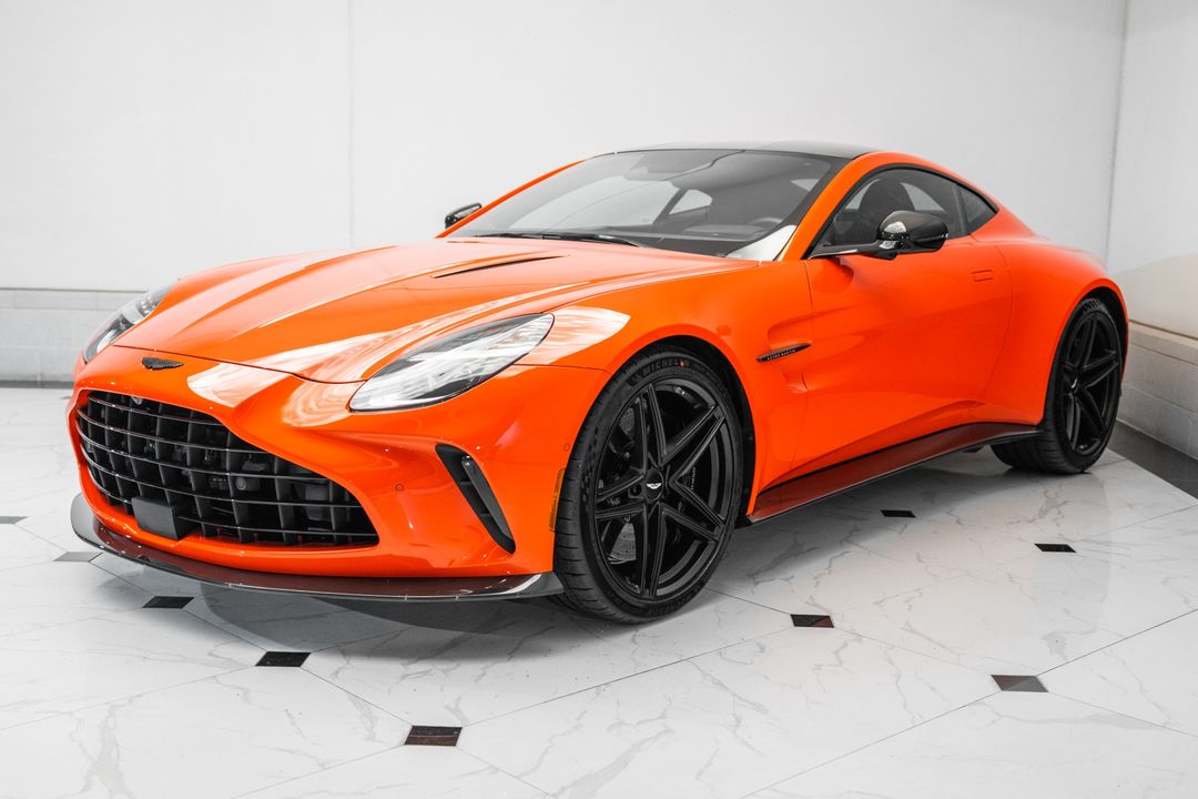 2025 Aston Martin Vantage