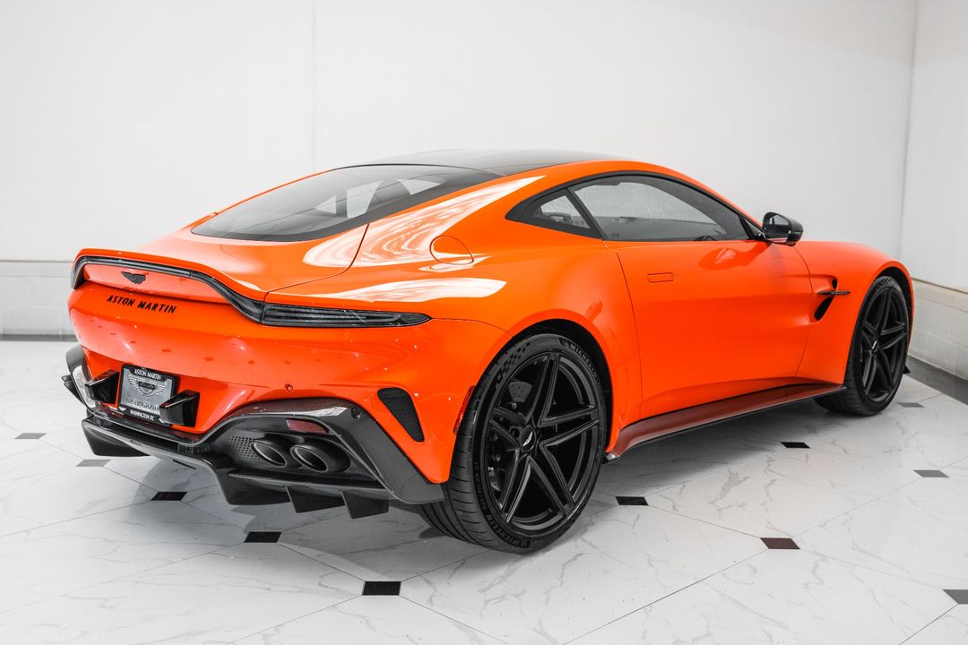 2025 Aston Martin Vantage