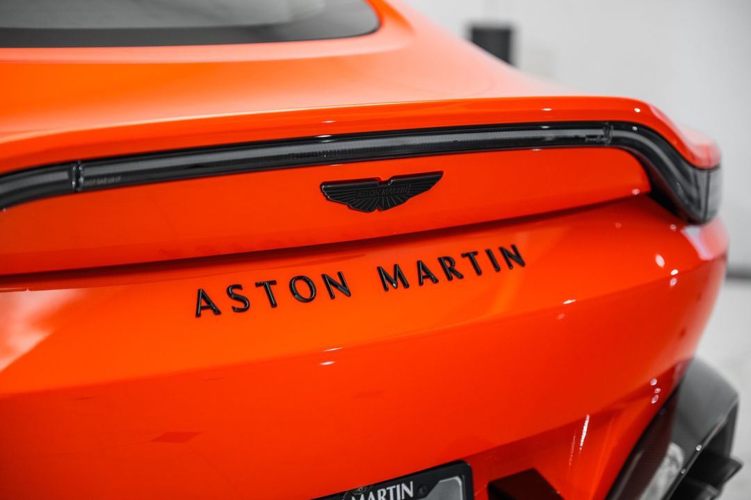 2025 Aston Martin Vantage