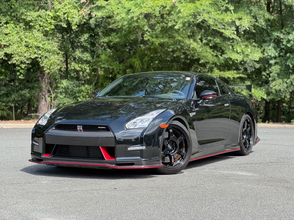 2016 Nissan GT-R NISMO