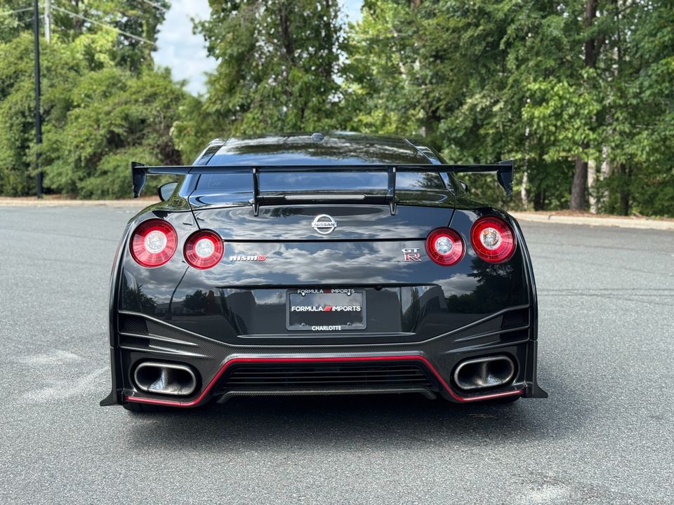 2016 Nissan GT-R NISMO