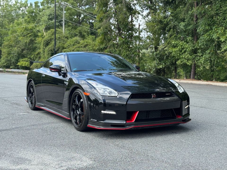 2016 Nissan GT-R NISMO