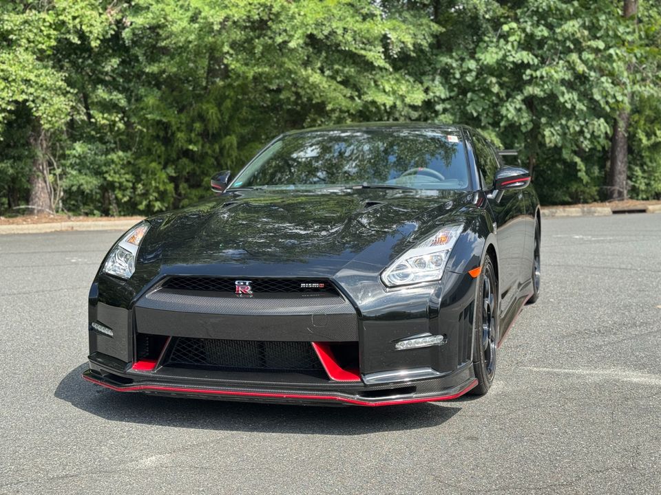2016 Nissan GT-R NISMO