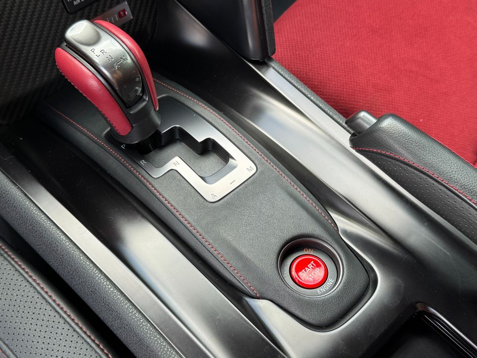 2016 Nissan GT-R NISMO
