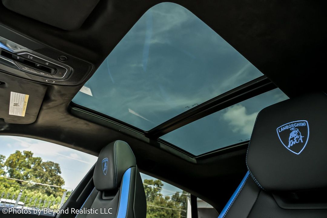 2025 Lamborghini Urus