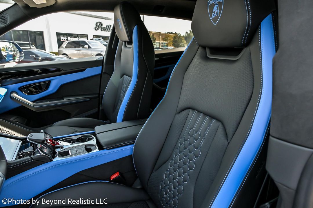 2025 Lamborghini Urus