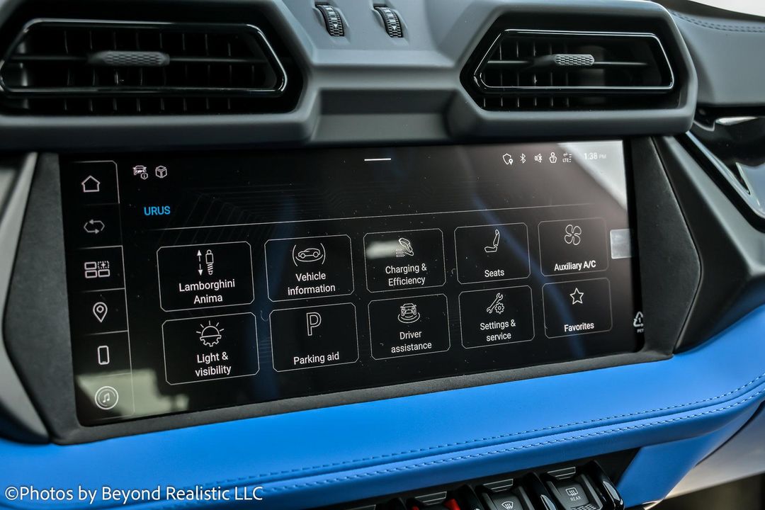 2025 Lamborghini Urus