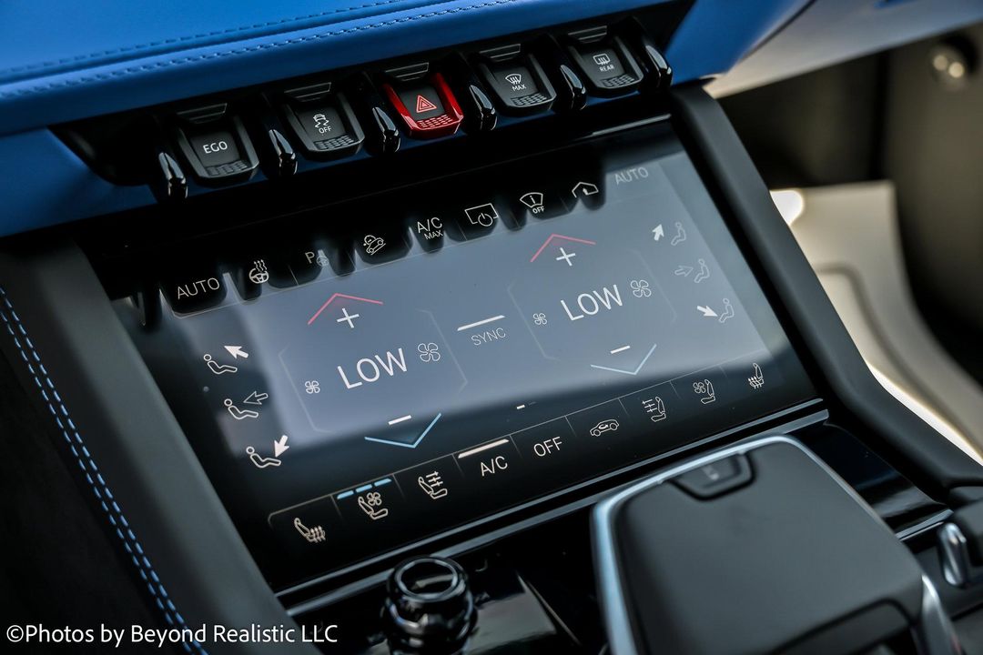 2025 Lamborghini Urus