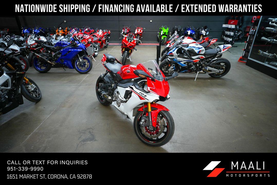 2015 Yamaha YZF-R1