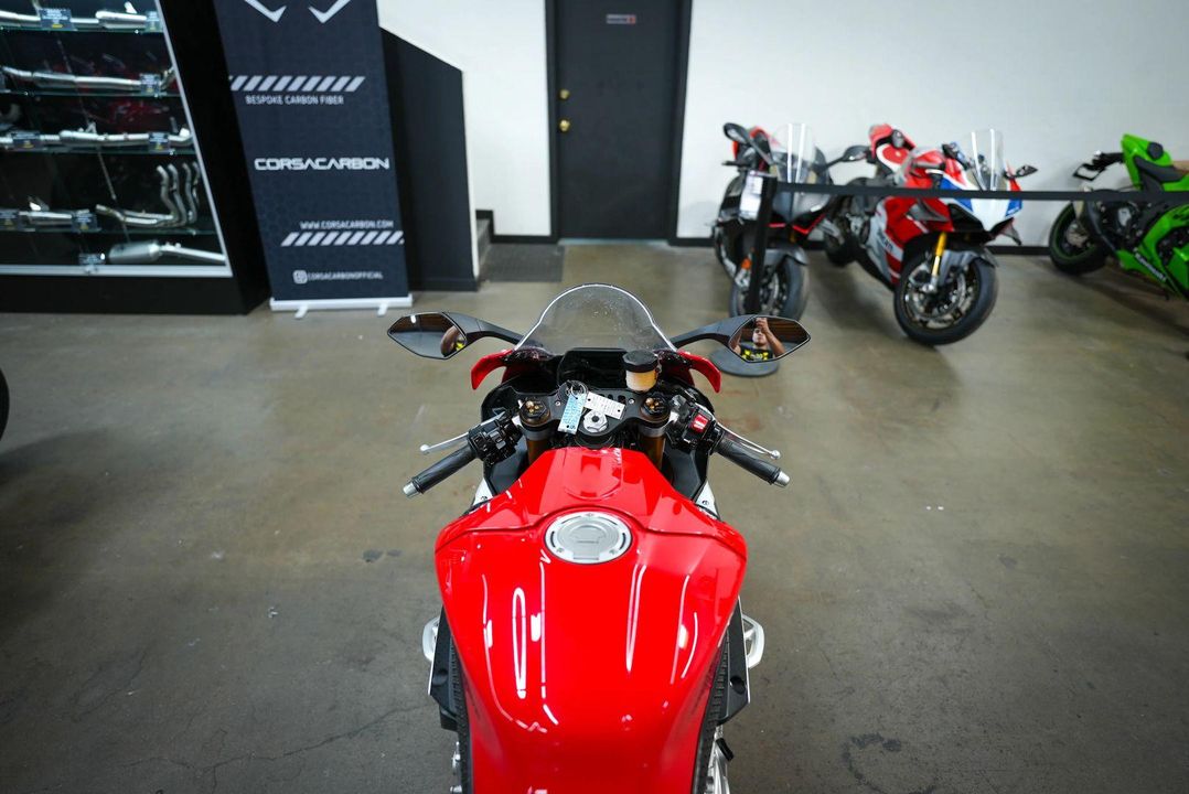 2015 Yamaha YZF-R1