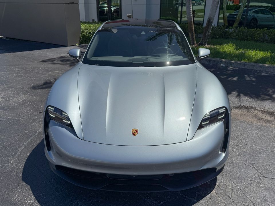 2022 Porsche Taycan