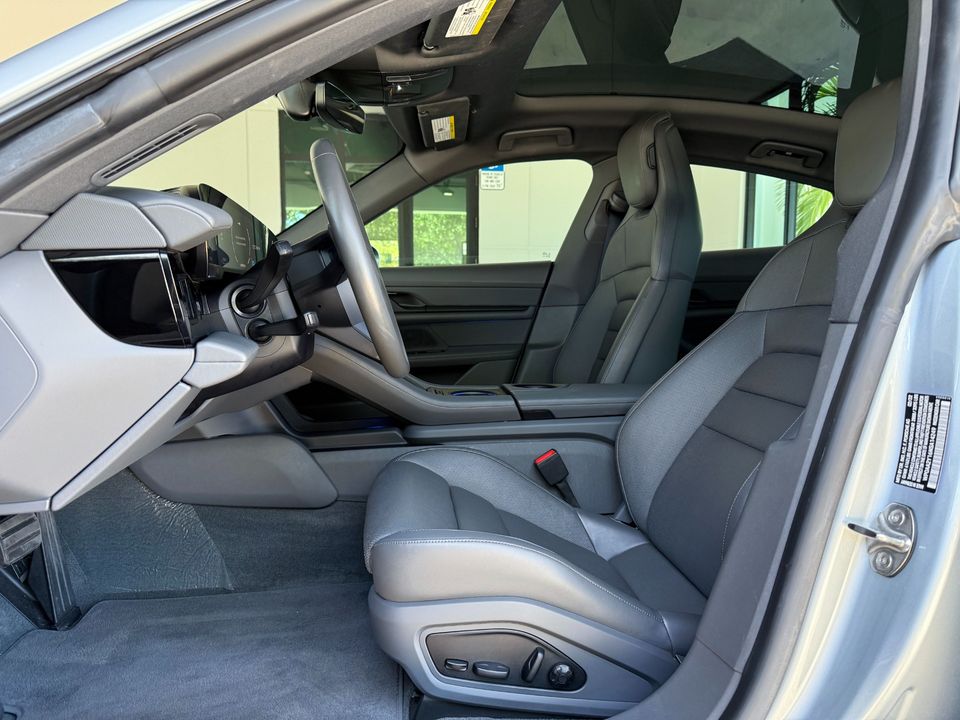 2022 Porsche Taycan