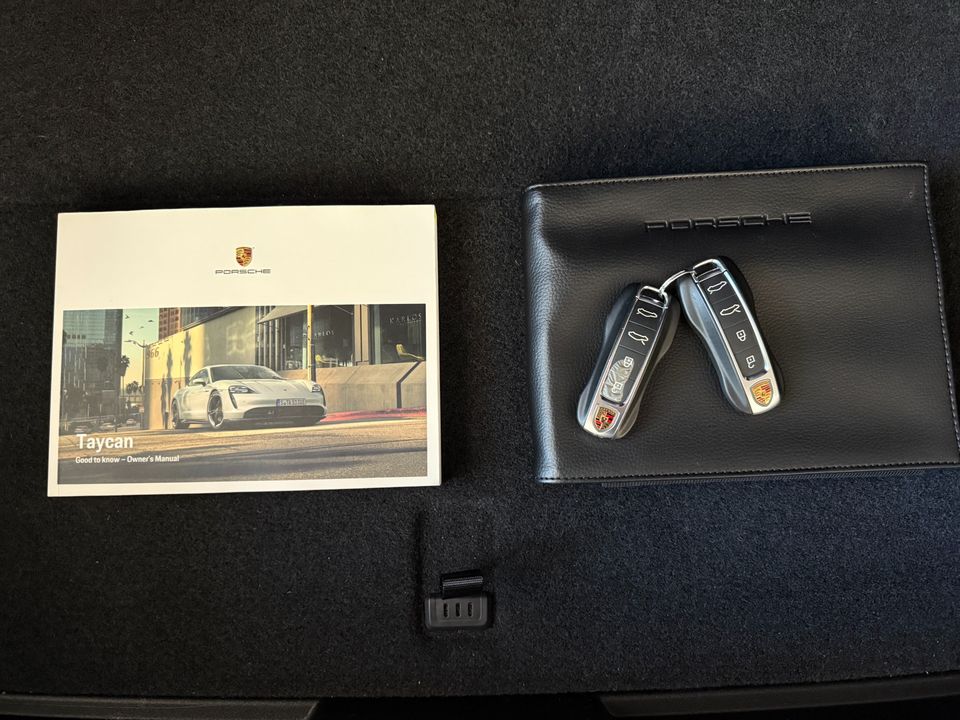 2022 Porsche Taycan