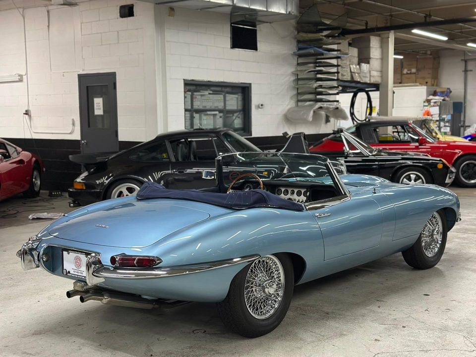1963 Jaguar E-Type 3.8 Liter series 1 Roadster
