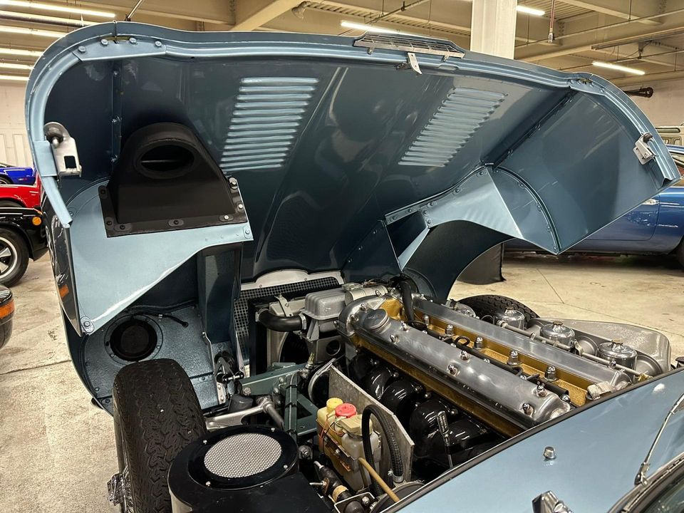1963 Jaguar E-Type 3.8 Liter series 1 Roadster