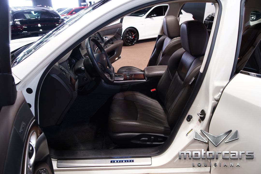 2015 INFINITI Q70L