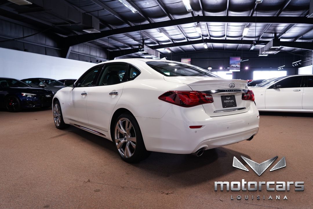 2015 INFINITI Q70L