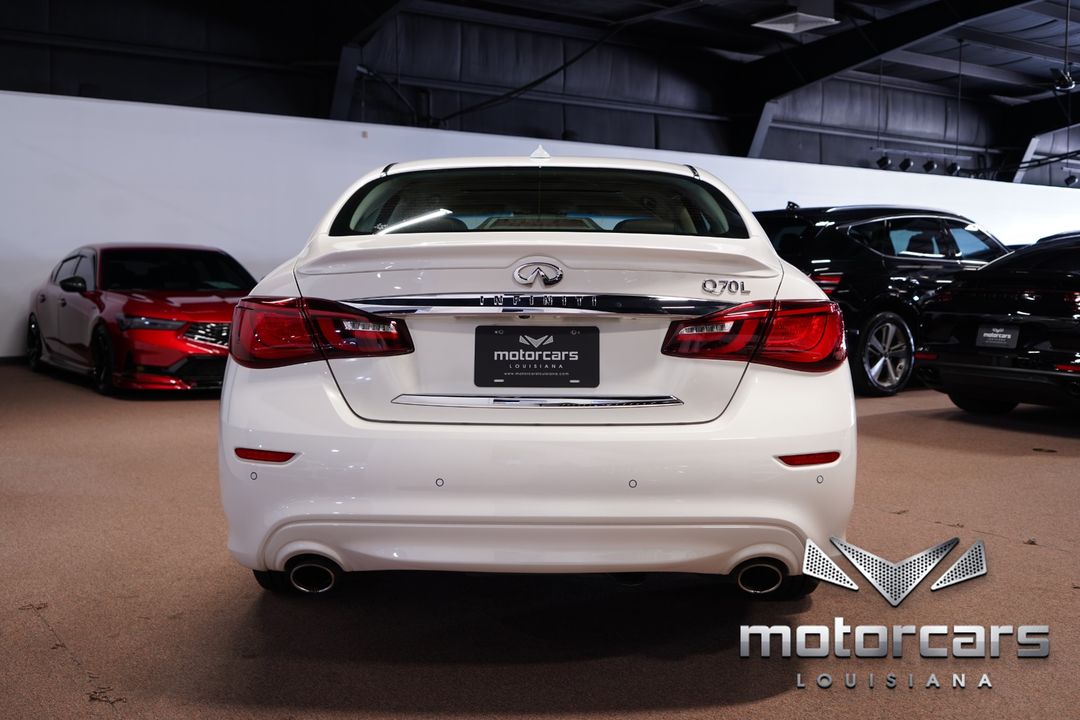 2015 INFINITI Q70L