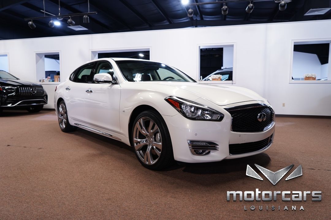 2015 INFINITI Q70L