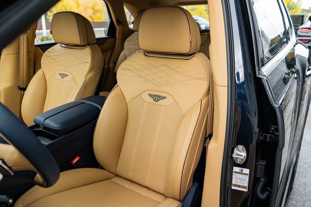 2025 Bentley Bentayga