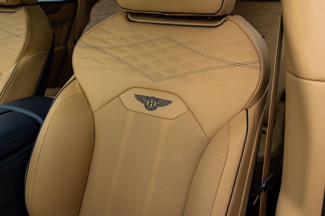 2025 Bentley Bentayga