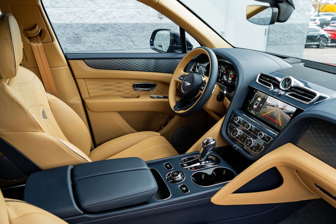 2025 Bentley Bentayga