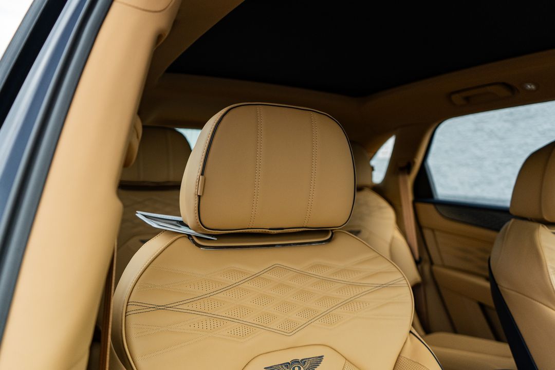 2025 Bentley Bentayga