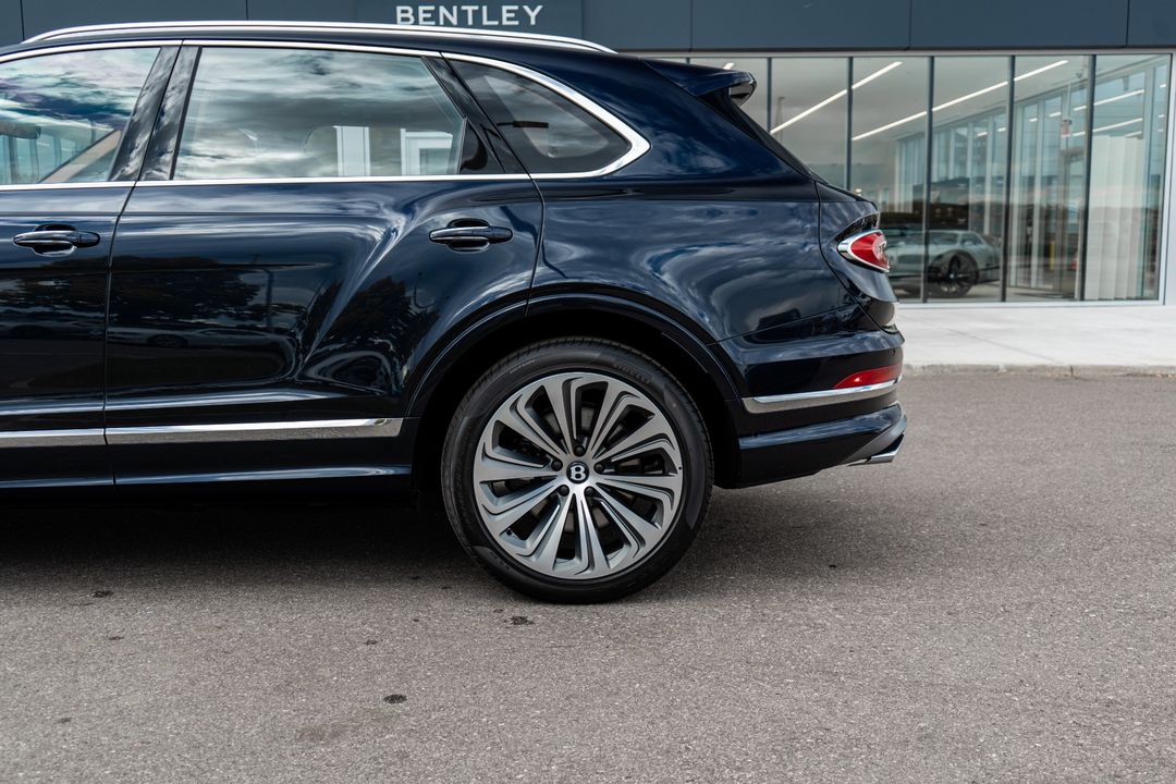 2025 Bentley Bentayga