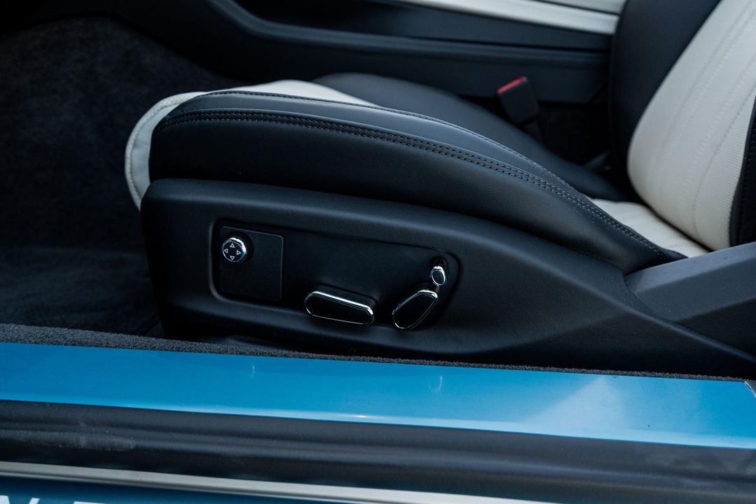 2026 Bentley Continental GTC