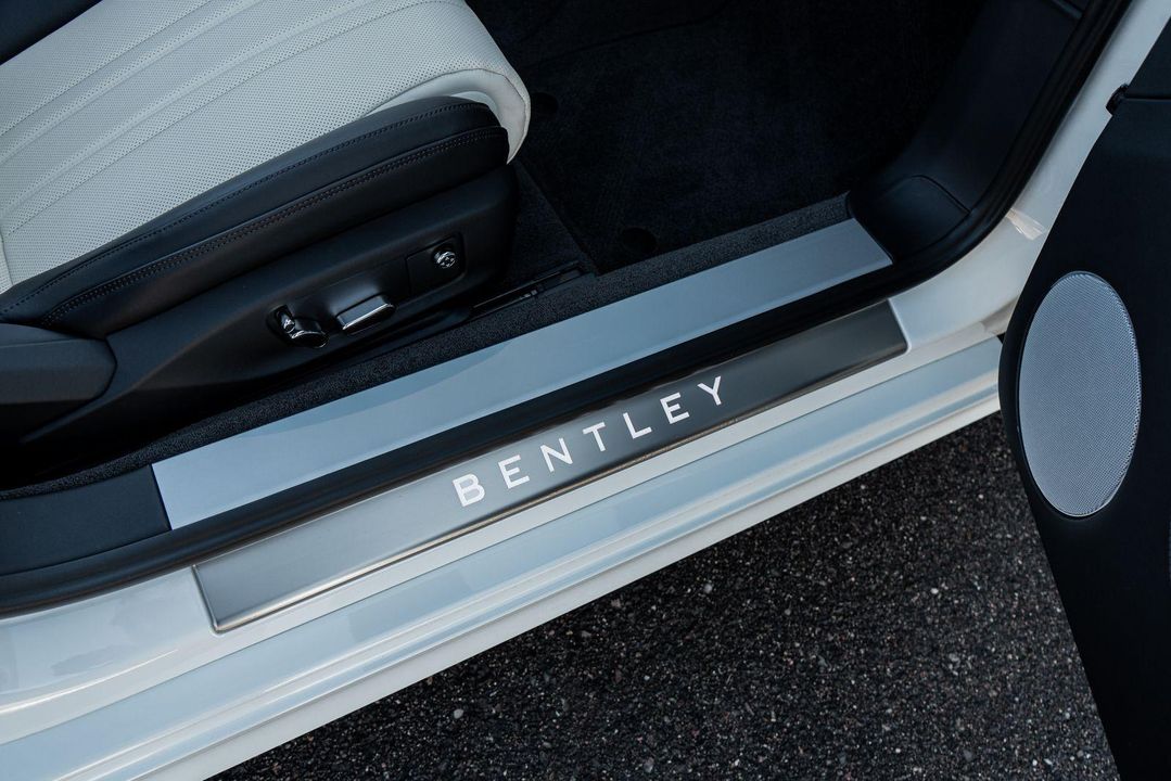 2026 Bentley Continental GTC