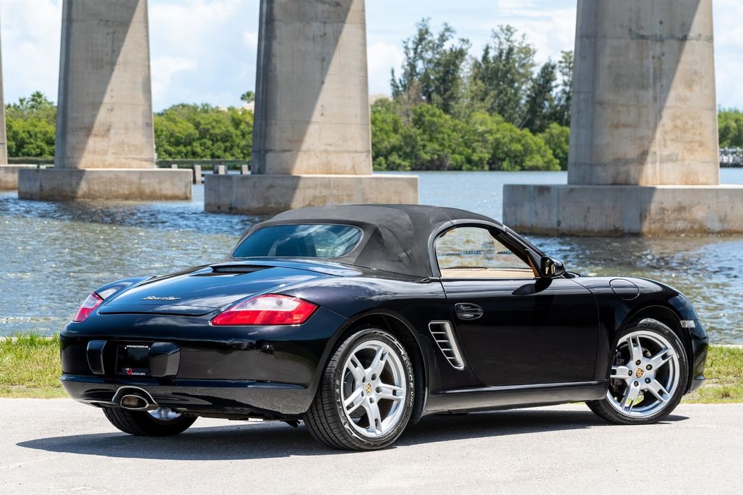 2005 Porsche Boxster