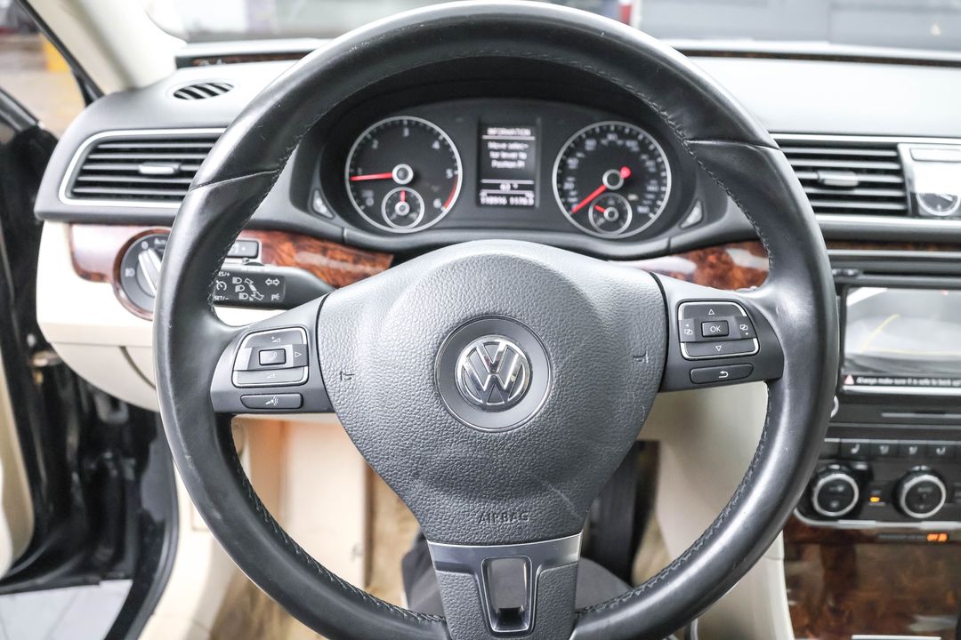 2013 Volkswagen Passat
