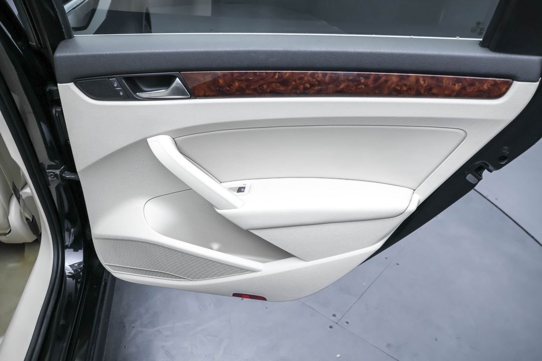 2013 Volkswagen Passat