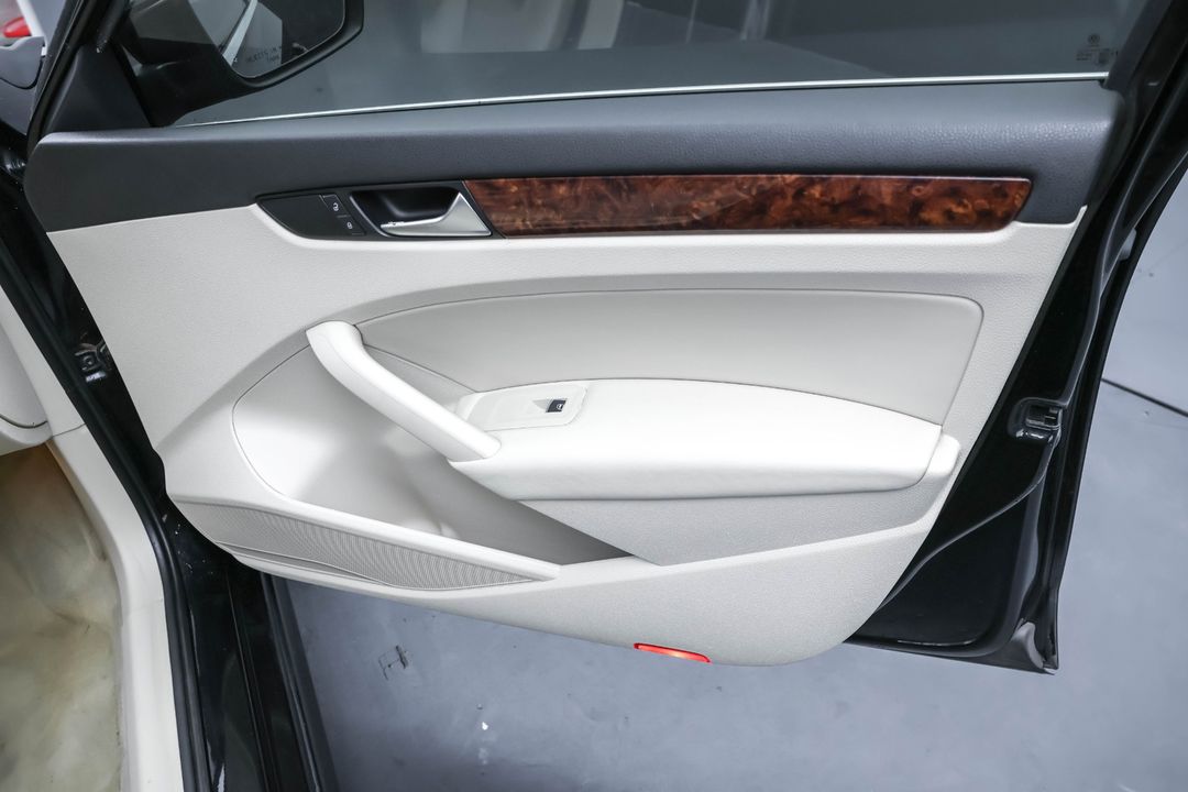 2013 Volkswagen Passat