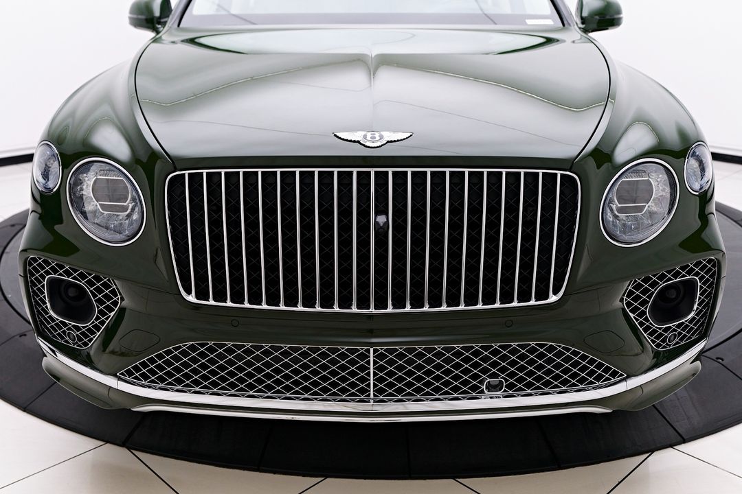 2023 Bentley Bentayga EWB