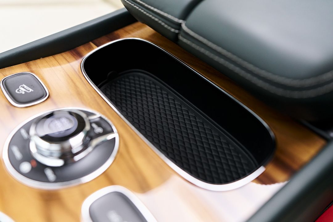2023 Bentley Bentayga EWB