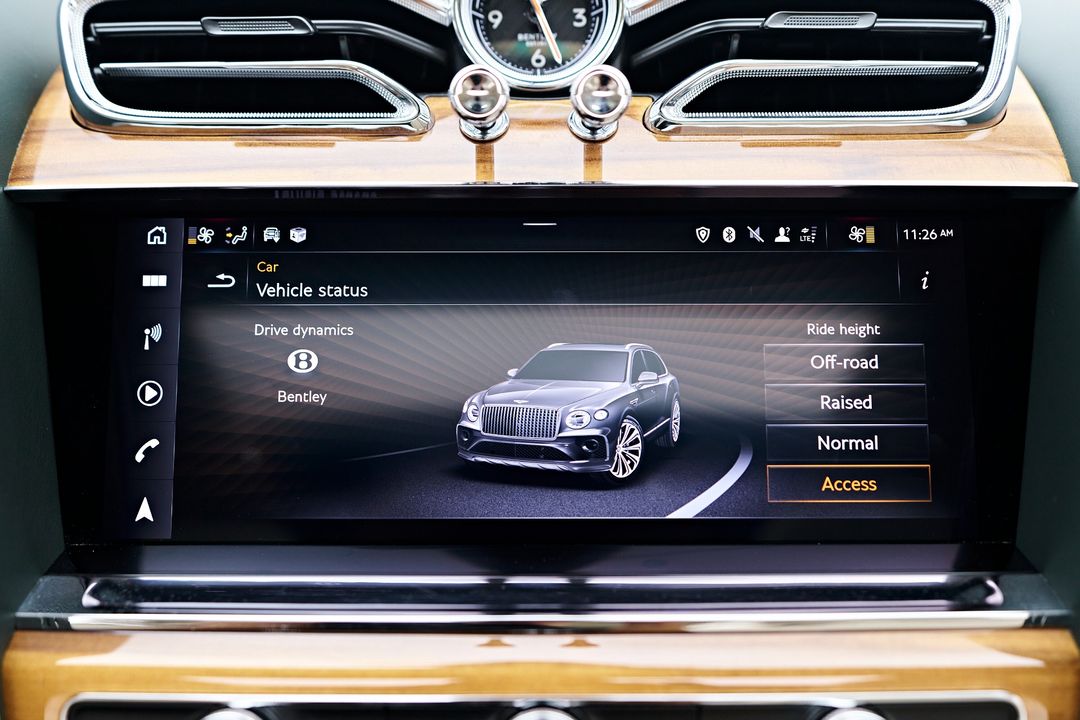 2023 Bentley Bentayga EWB