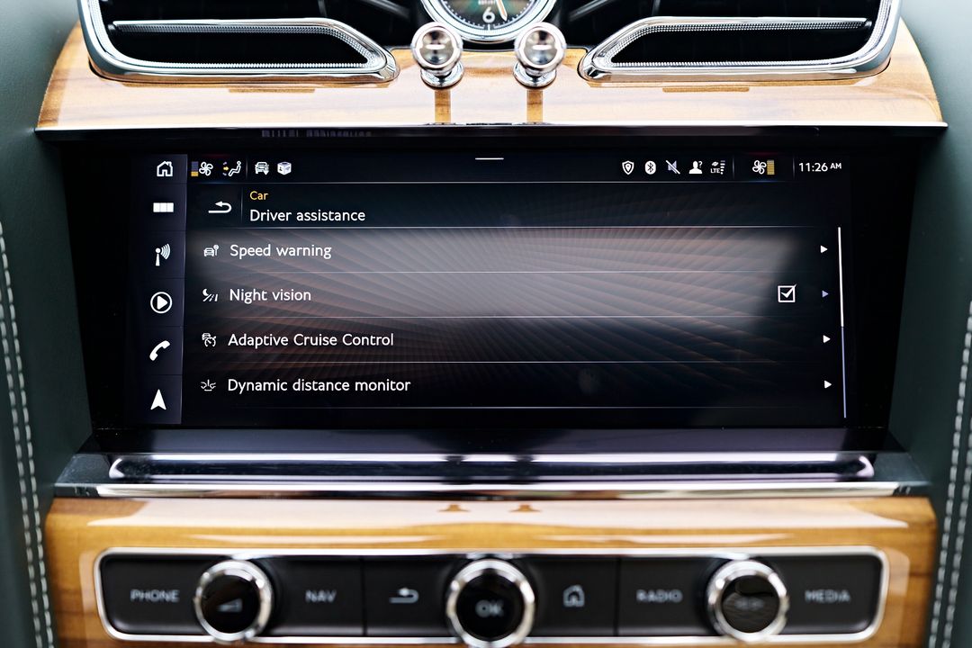 2023 Bentley Bentayga EWB
