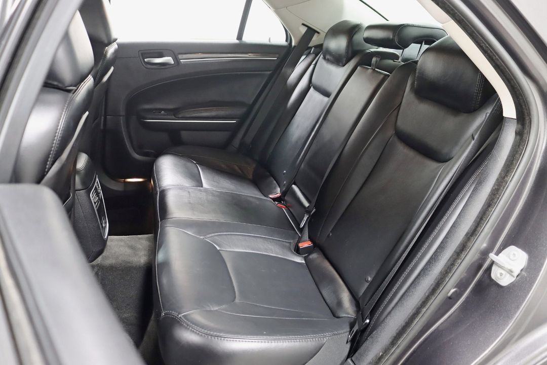2015 Chrysler 300