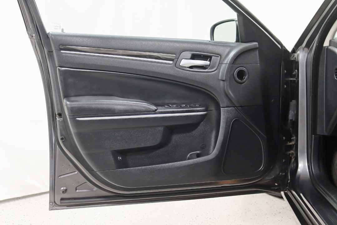 2015 Chrysler 300