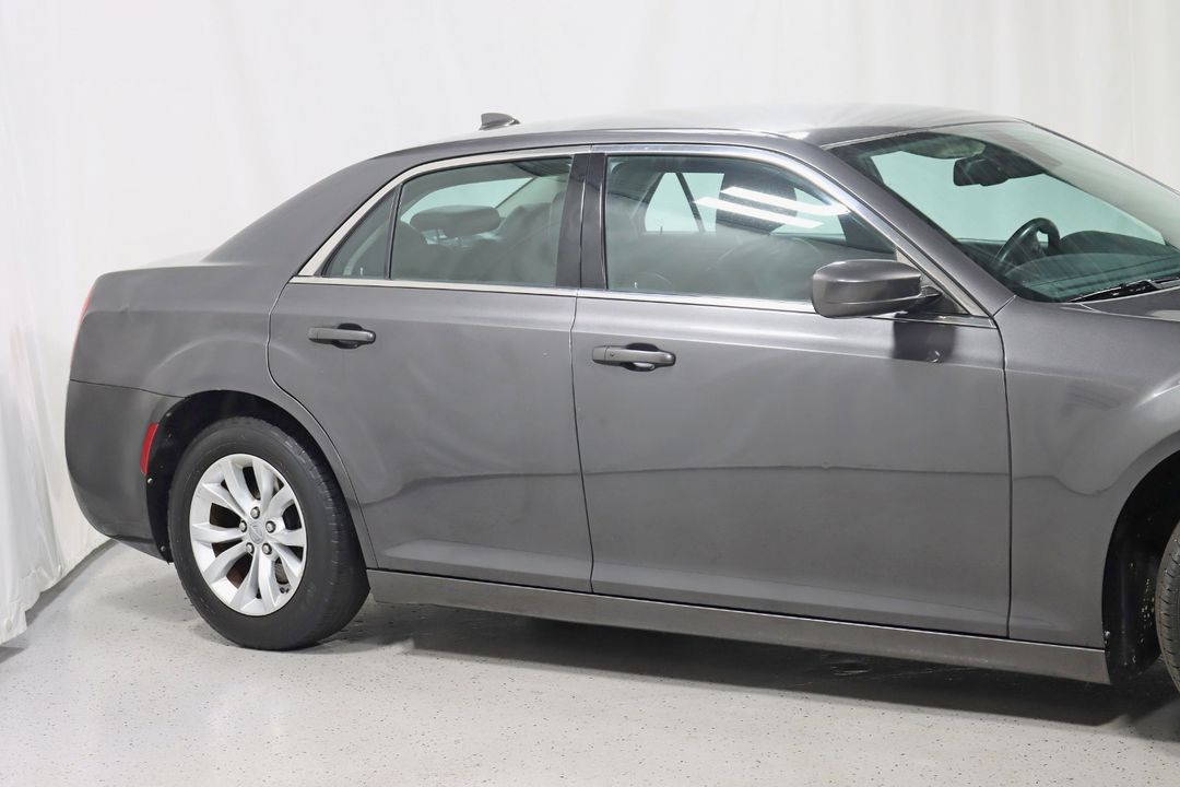 2015 Chrysler 300