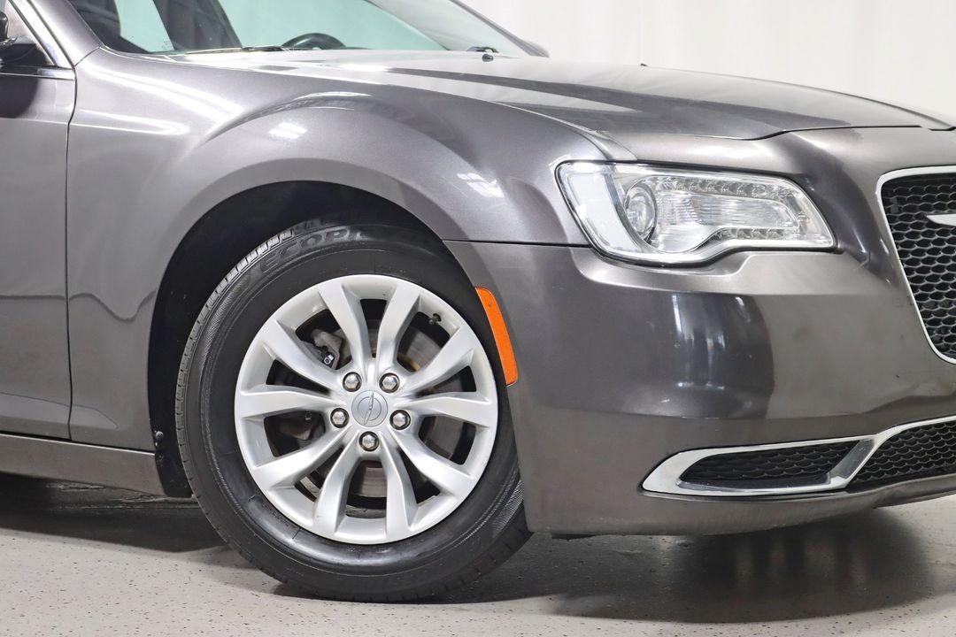 2015 Chrysler 300