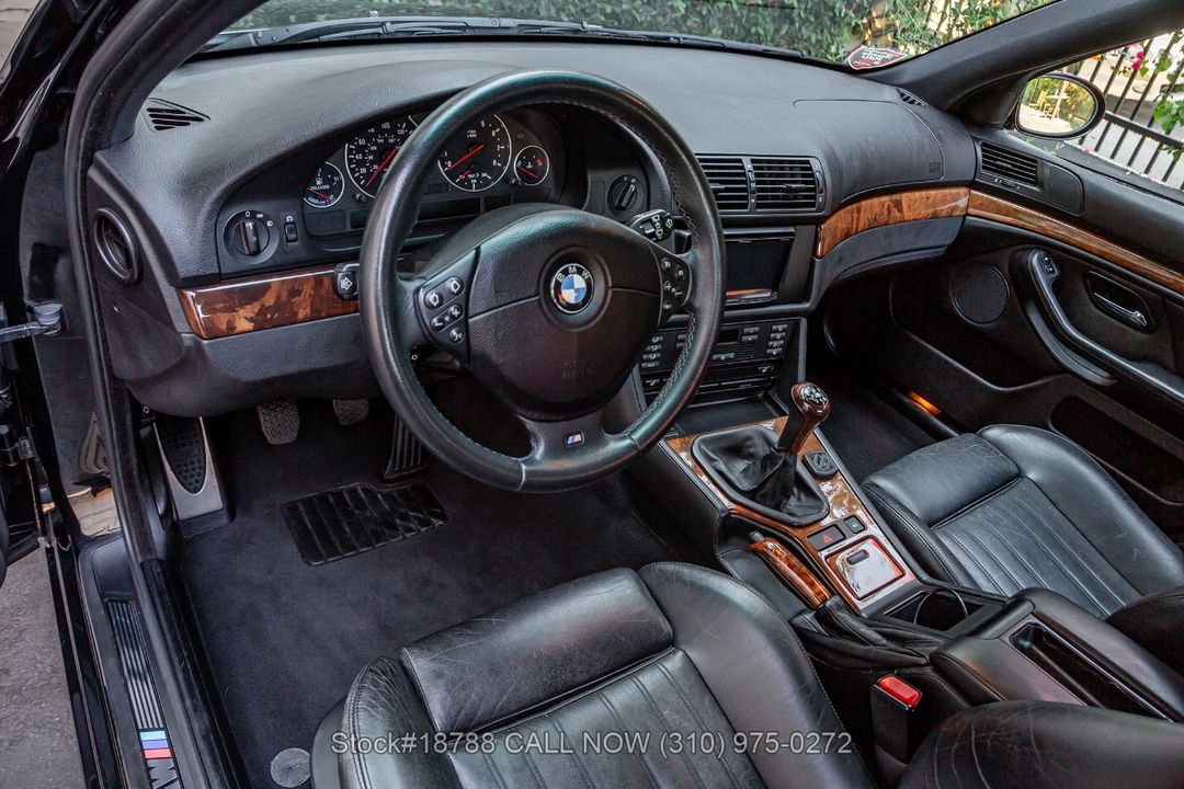 2000 BMW M5