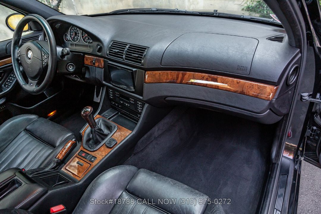 2000 BMW M5