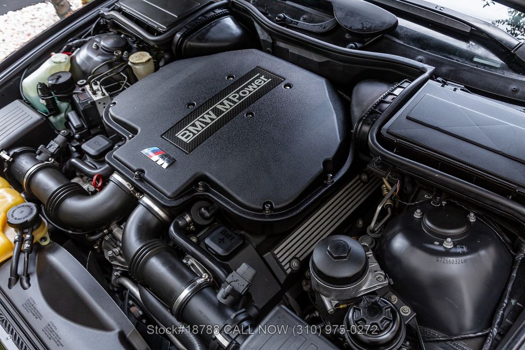 2000 BMW M5