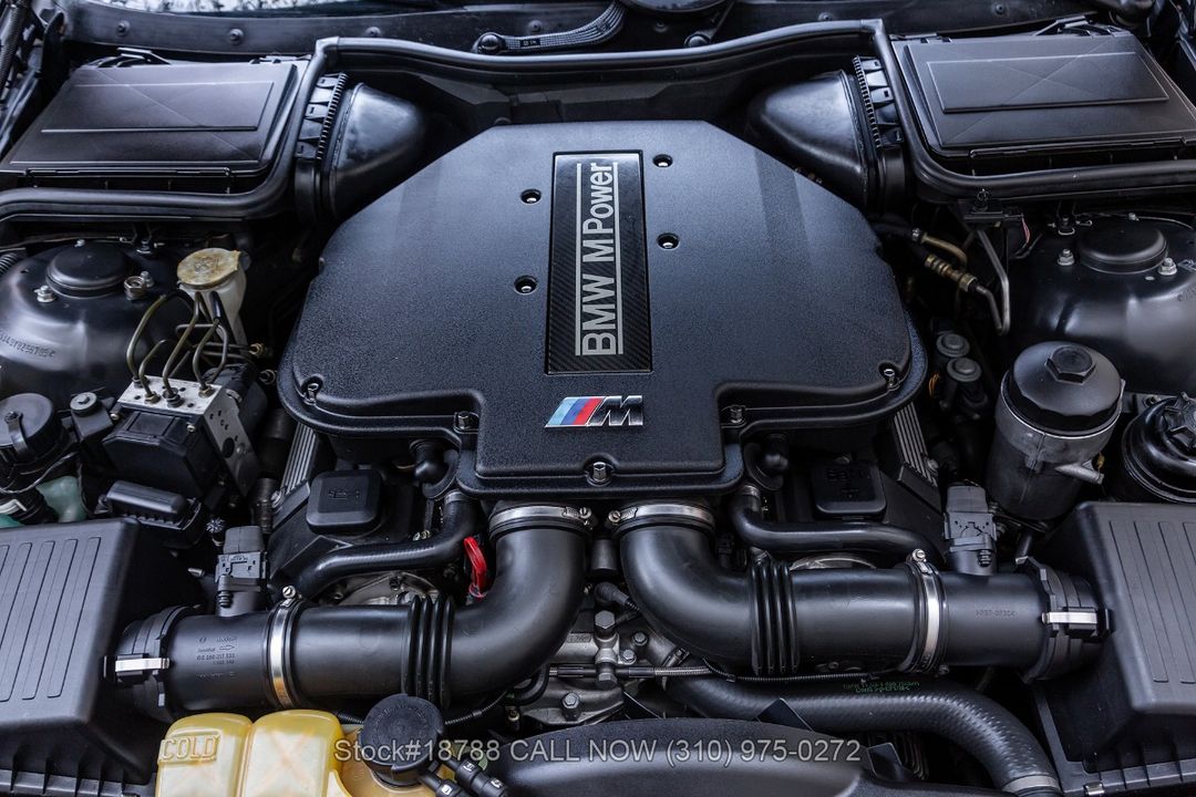 2000 BMW M5